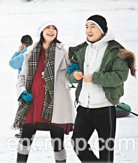 張衛(wèi)健昨日證實(shí)張茜流產(chǎn)