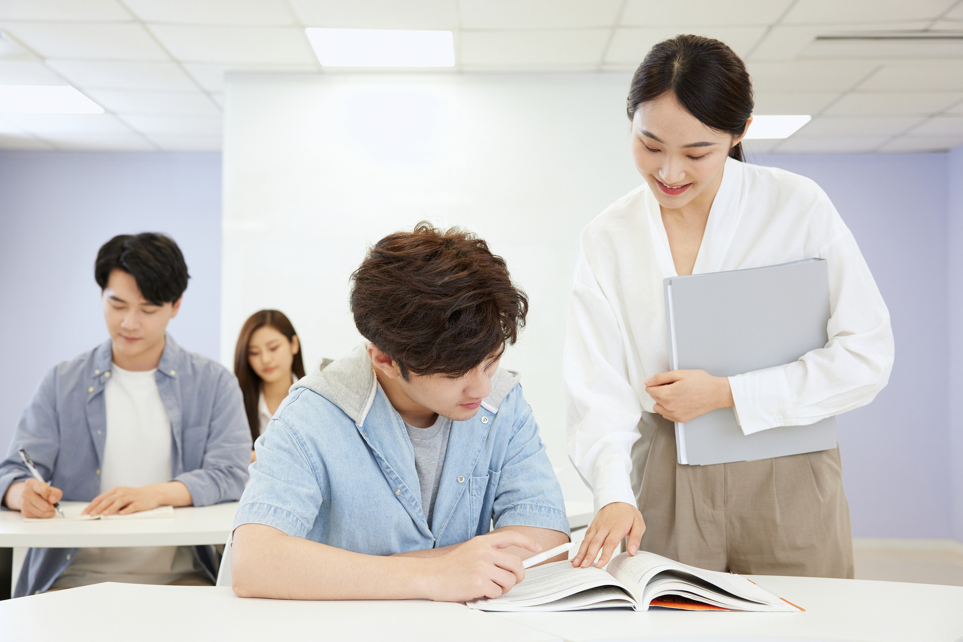 長(zhǎng)沙2022年春季教資認(rèn)定申請(qǐng)時(shí)間